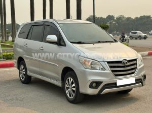 Xe Toyota Innova 2.0G 2015