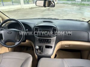 Xe Hyundai Grand Starex 2.5 MT 2016