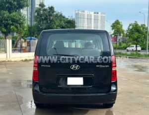 Xe Hyundai Grand Starex 2.5 MT 2016