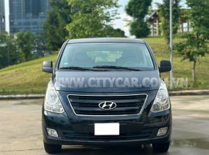 Xe Hyundai Grand Starex 2.5 MT 2016