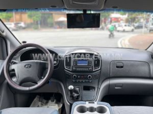 Xe Hyundai Grand Starex Van 2.4 MT 2016