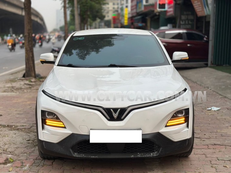 VinFast VF6 Plus 2024
