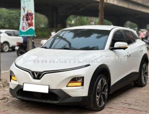 Xe VinFast VF6 Plus 2024