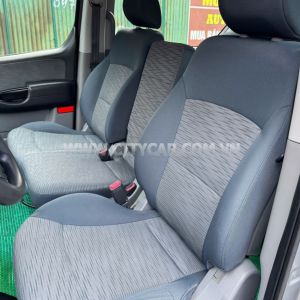 Xe Hyundai Grand Starex Van 2.4 MT 2016